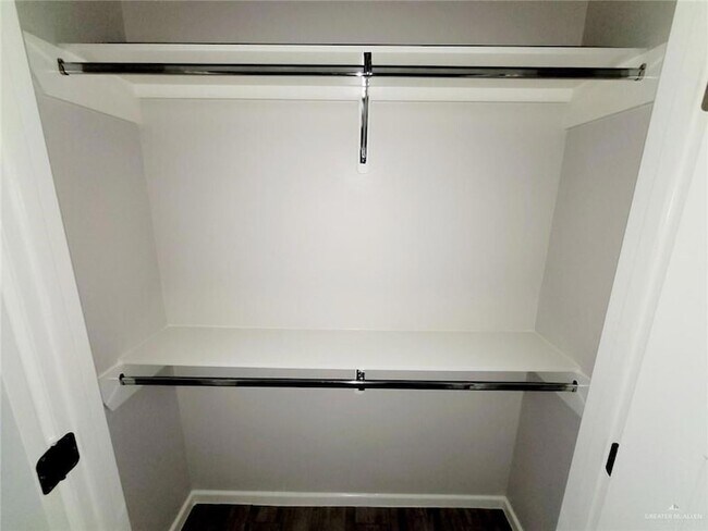 Building Photo - 1416 Vani Dr