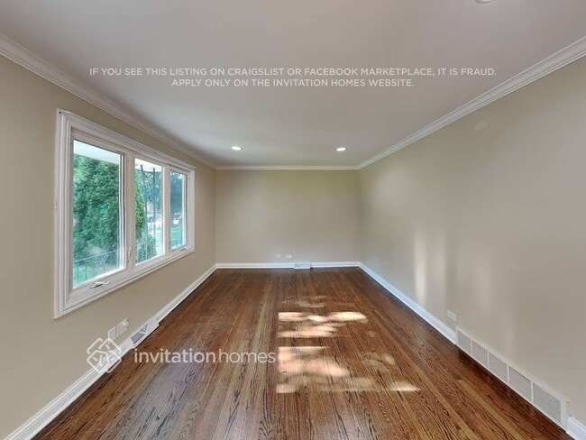 Building Photo - 9722 S 51st Ave