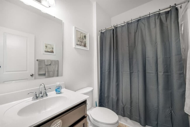 Building Photo - 3107 Highlander Pt