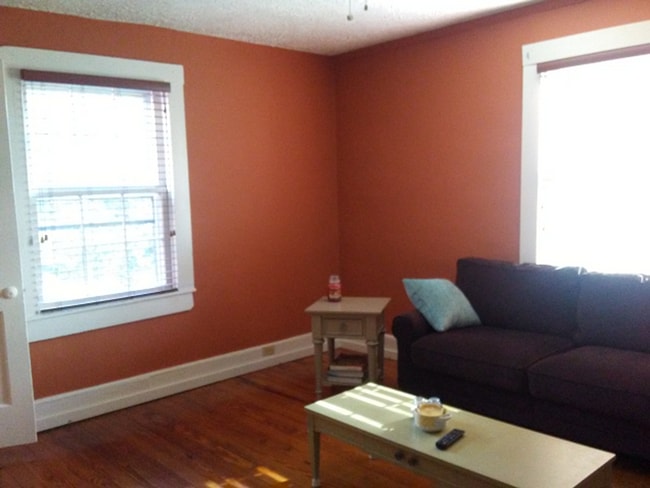 Building Photo - Apartment close to W&L Law School