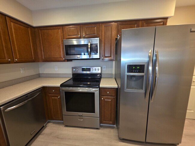 Building Photo - 7325 Winery Ln