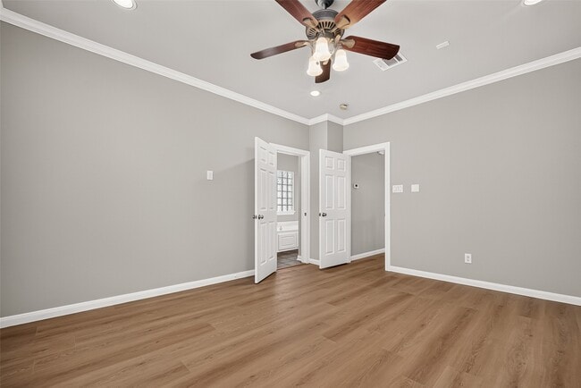 Building Photo - 1513 Roy St