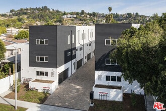 Building Photo - 3210 Verdugo Rd