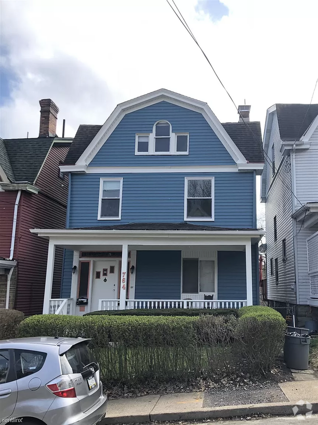 Building Photo - 764 Hazelwood Ave