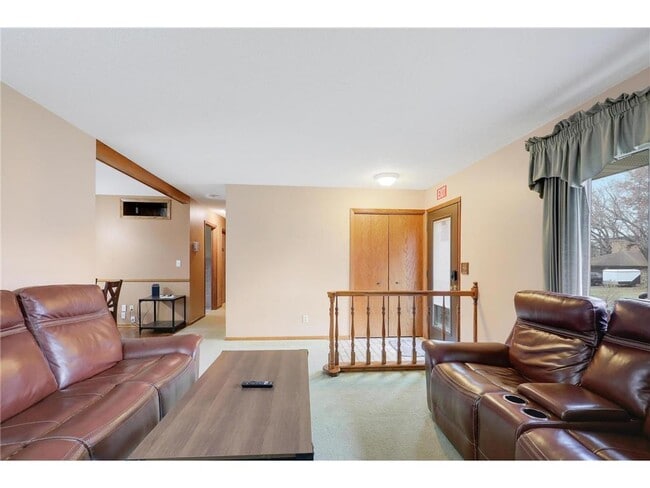 Building Photo - 11333 Welcome Ave N