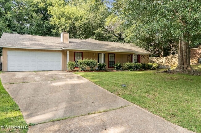 Building Photo - 201 Shadow Cove