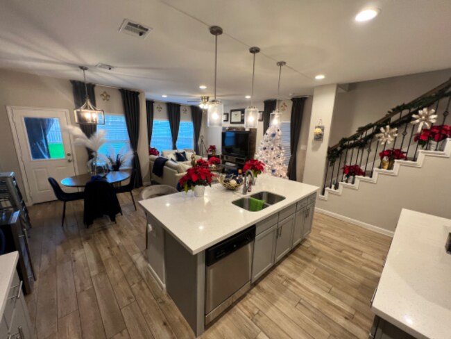 Building Photo - 17132 Wilthorne Colony Ct