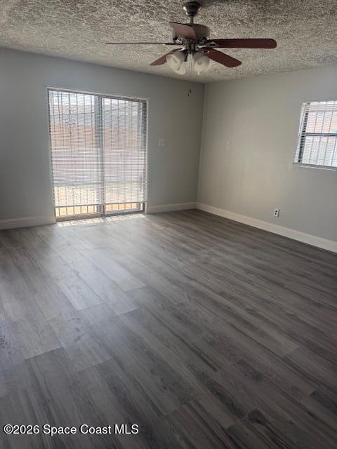 Building Photo - 527 A Ln