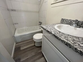 Building Photo - 1919 H St