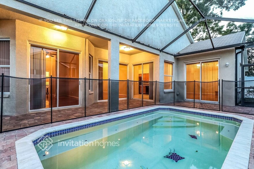 Building Photo - 1962 Wood Brook St