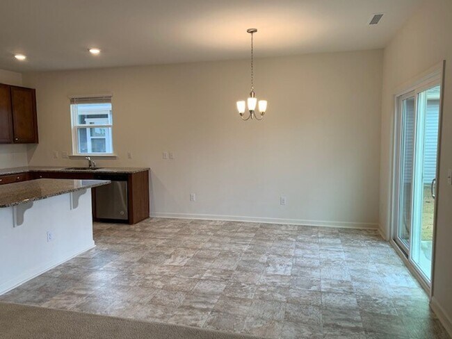 Building Photo - 1149 Noor Ln