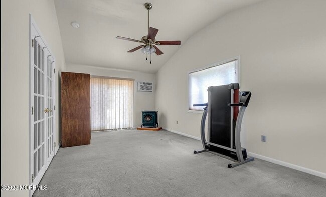 Building Photo - 221 Harrison Ave