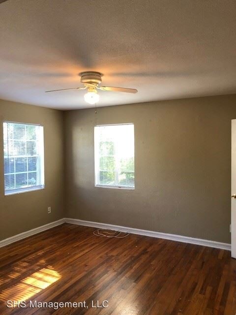 Building Photo - 4 br, 2 bath House - 1854 Belle Vue Way