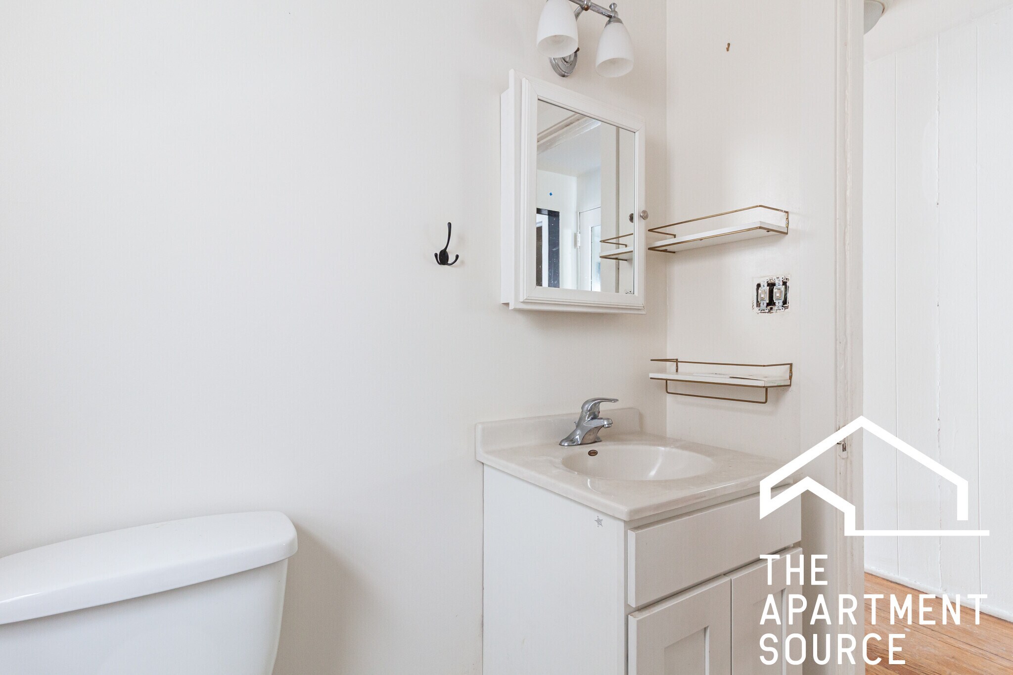 Building Photo - 901 S Bell Ave