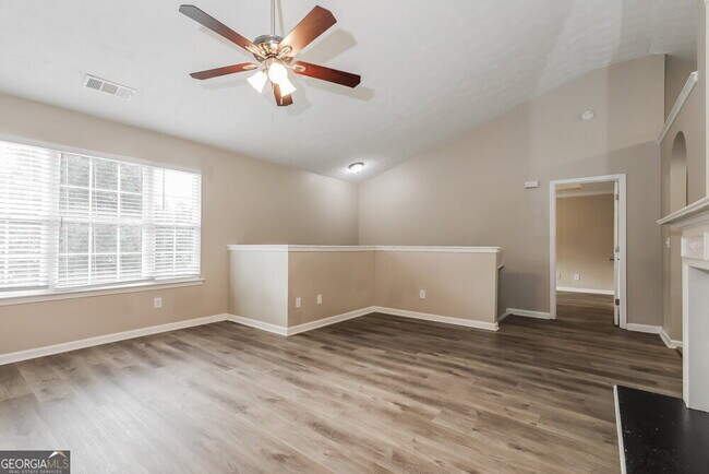Building Photo - 272 Grover Turner Way