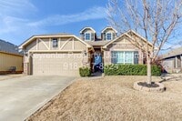 Building Photo - 3 Bed | 2 Bath in Owasso!