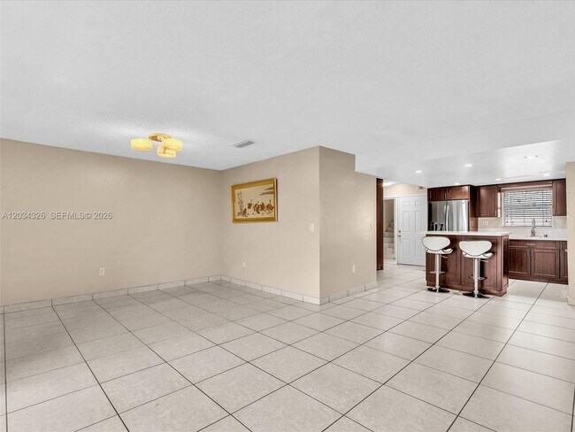 Building Photo - 210 NW 87th Ave