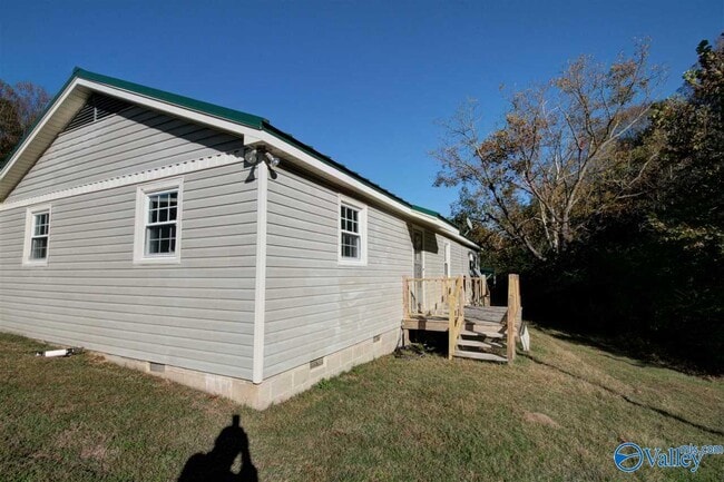 Building Photo - 8848 Sims Rd