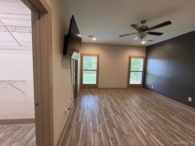 Building Photo - 10 Shadow Wood Ln