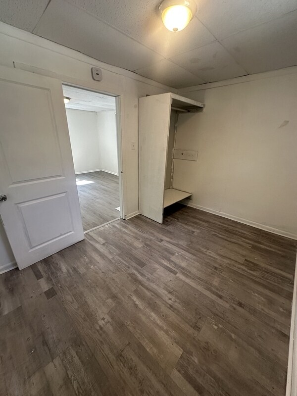 Building Photo - 2180 W 83rd St