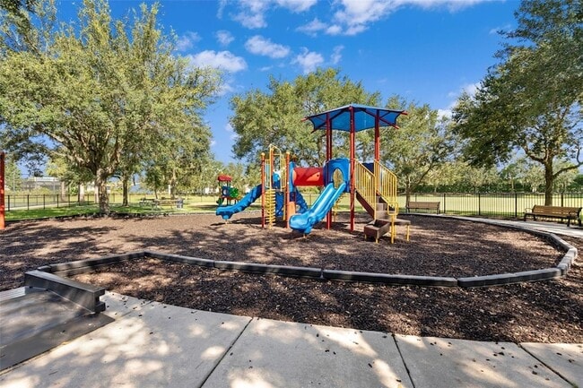Building Photo - 5524 107th Terrace E