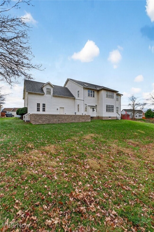 Building Photo - 6724 Larch Ct