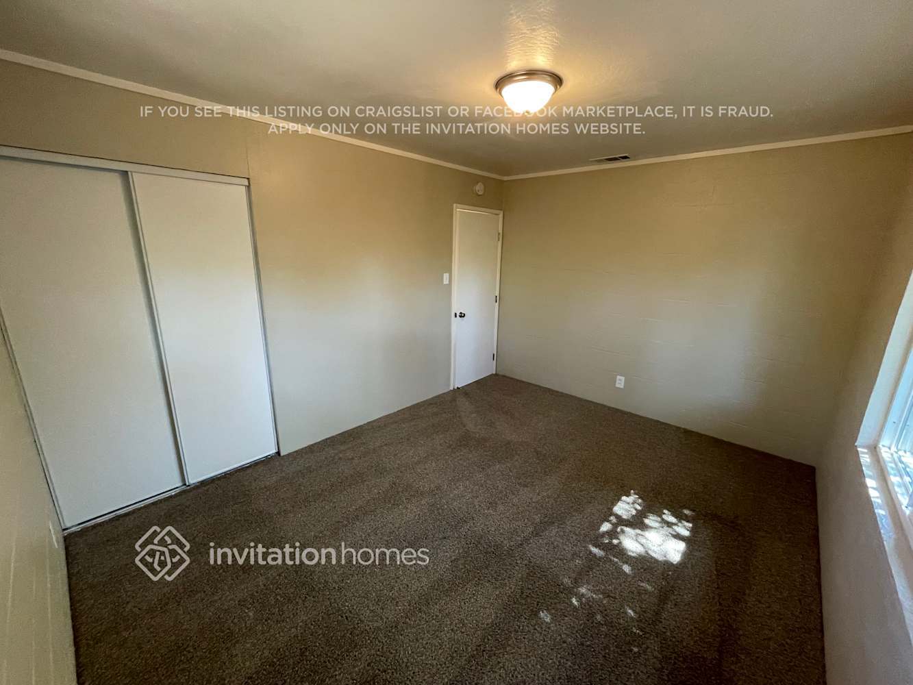 Building Photo - 3354 Horseshoe Dr