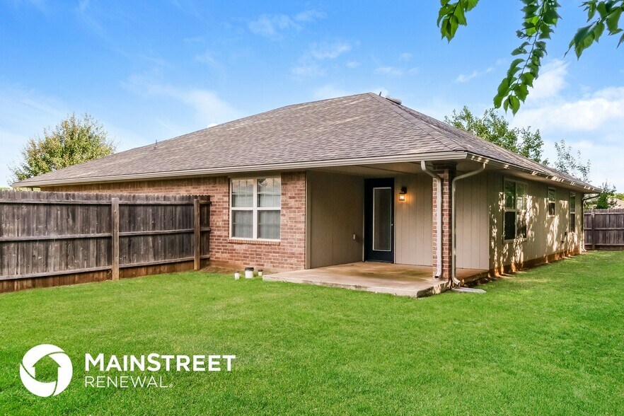 Building Photo - 1338 Selborne Pl