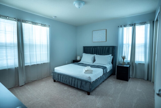 Building Photo - 16372 St Kitts Cir