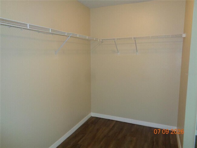 Building Photo - 1409 Bent Oaks Blvd