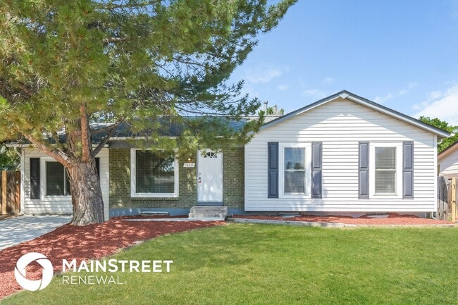 Building Photo - 1659 Cottonwood St