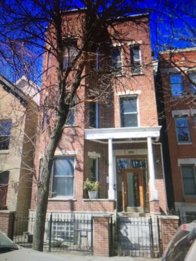 Front - 1964 N Orchard St