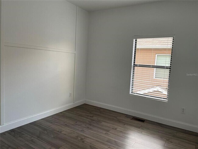 Building Photo - 3408 Seneca Club Loop