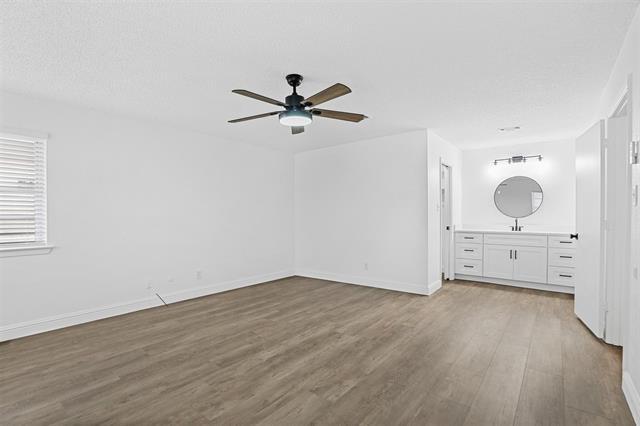 Building Photo - 3524 Shady Valley Dr