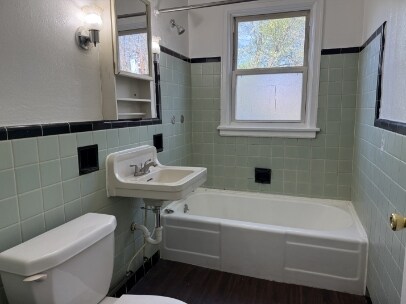 Building Photo - 239 Valleyview Dr