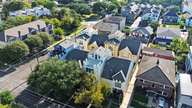 Building Photo - 1408 Rosedale St
