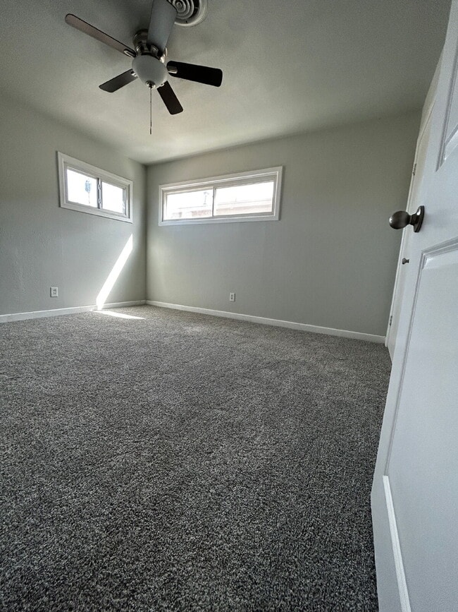 Building Photo - Cute, nicely remodeled 2 Bedroom 1 Bathroom