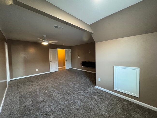 Building Photo - 103 Cape Landing