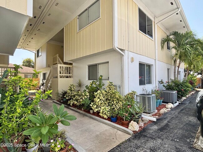 Primary Photo - 419 Ocean Ave