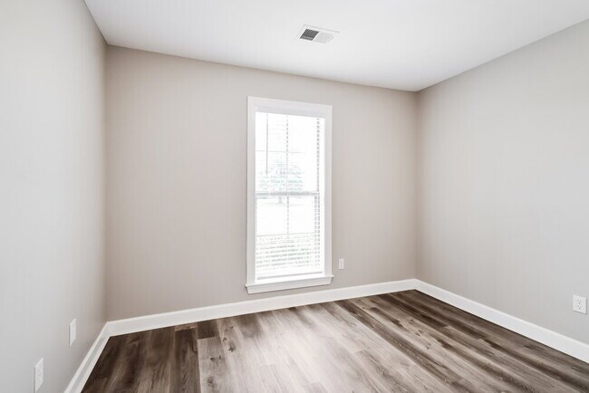 Building Photo - 4857 Cantata Dr