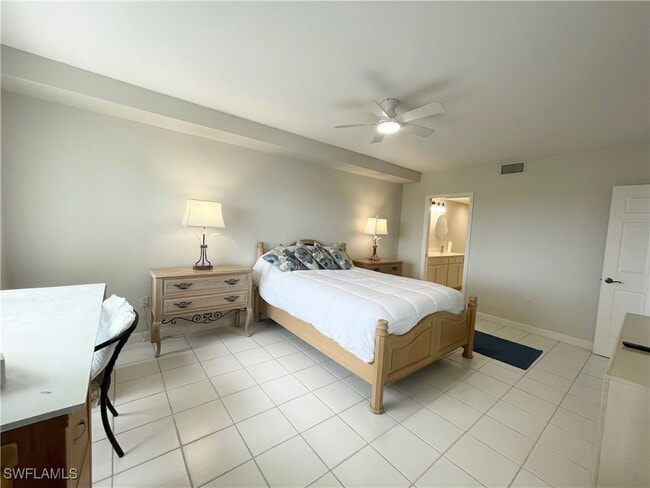 Building Photo - 13105 Vanderbilt Dr