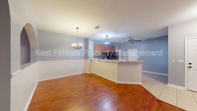 Building Photo - 9744 Summer Grove Way W