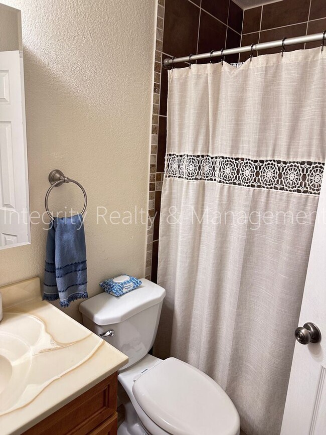 Building Photo - 10001 E Evans Ave