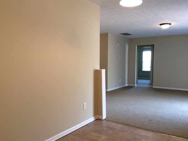 Building Photo - 2808 Crosscreek Cir