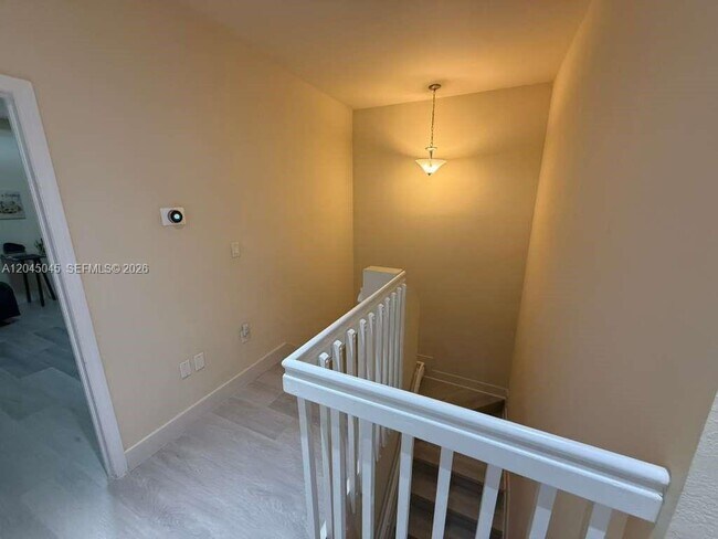 Building Photo - 9572 SW 169th Pl