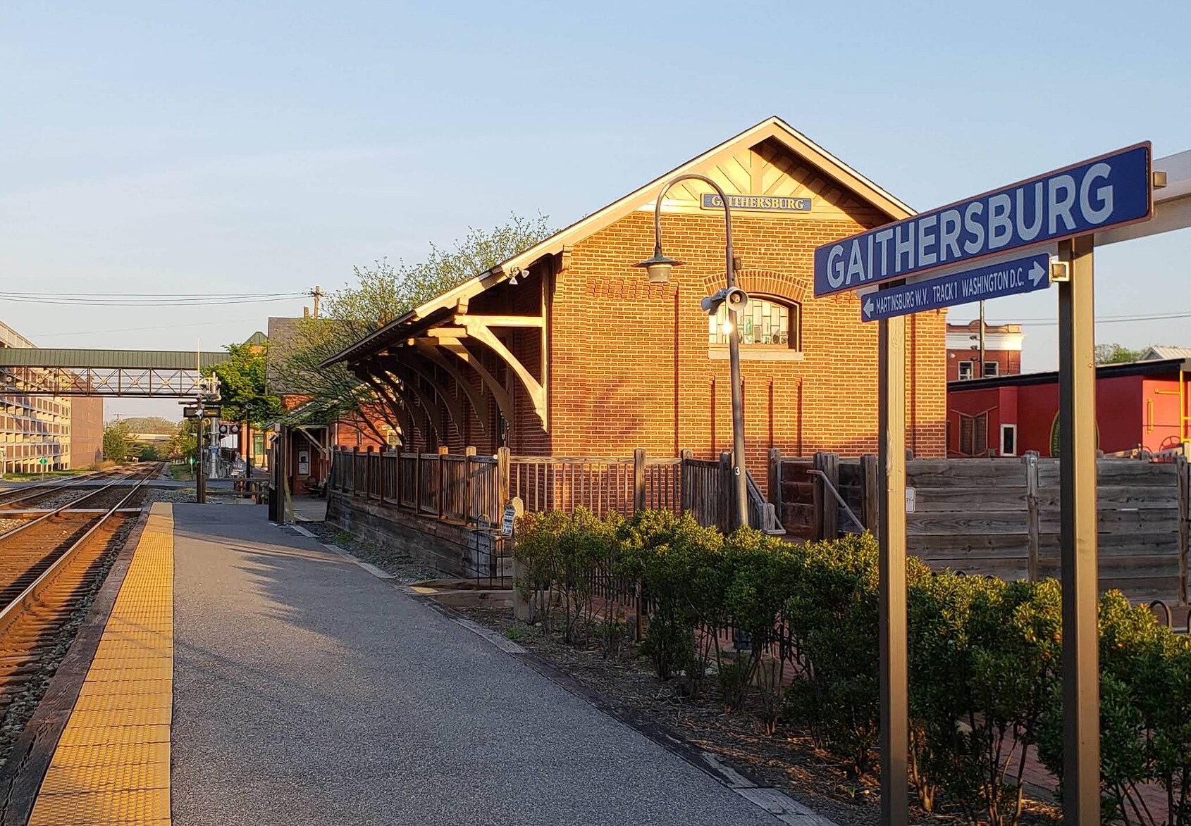 Building Photo - 353 Belt Pl