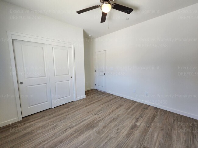 Building Photo - 8521 Grandy St
