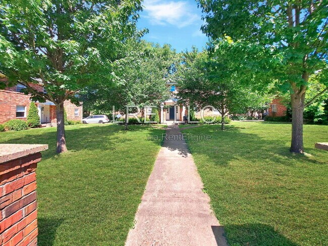 Building Photo - 3208 Orchard Manor Cir