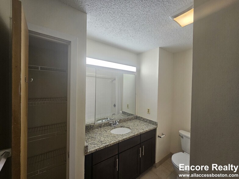 Building Photo - 150 North Beacon St