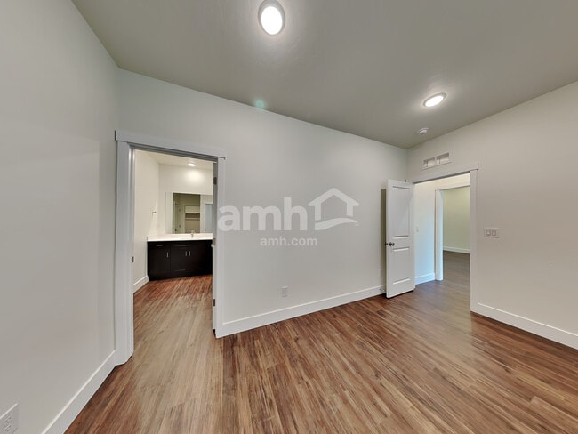 Building Photo - 9269 W Dove Creek St
